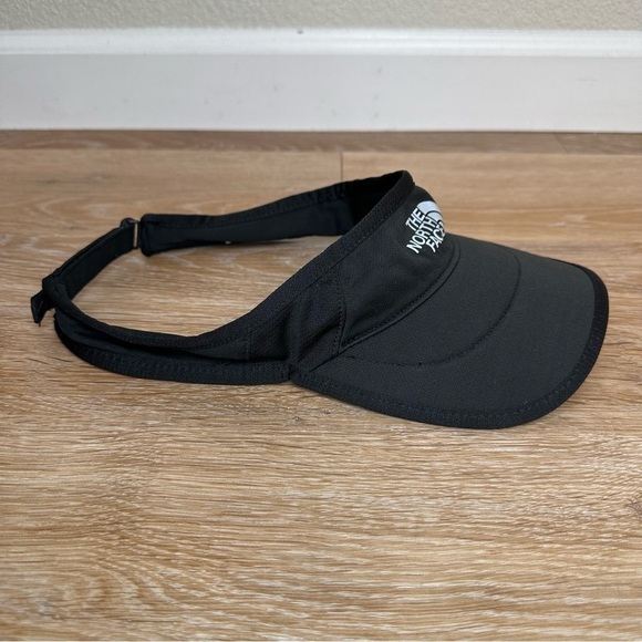 The North Face Unisex Black Adjustable Visor Hat - Picture 6 of 10